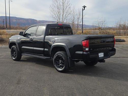 2019 Toyota Tacoma SR