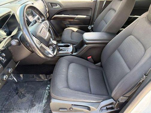 Summit White 2018 GMC Canyon SLE