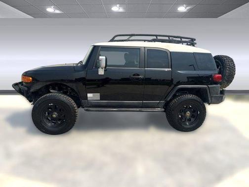 2013 Toyota FJ Cruiser Base