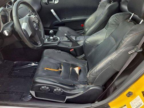 2005 Nissan 350Z Grand Touring