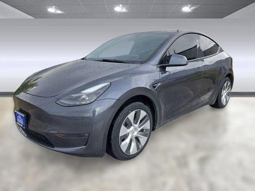 2023 Tesla Model Y Long Range Dual Motor All-Wheel Drive