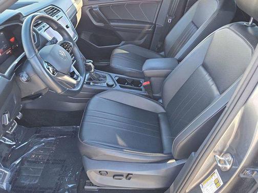 2022 Volkswagen Tiguan 2.0T SE R-Line Black 4MOTION