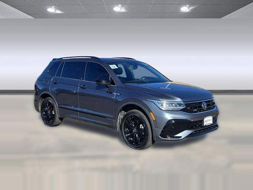 2022 Volkswagen Tiguan 2.0T SE R-Line Black 4MOTION