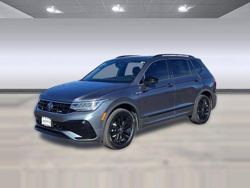 2022 Volkswagen Tiguan 2.0T SE R-Line Black 4MOTION