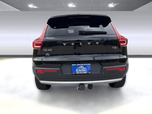 2022 Volvo XC40 T5 Inscription