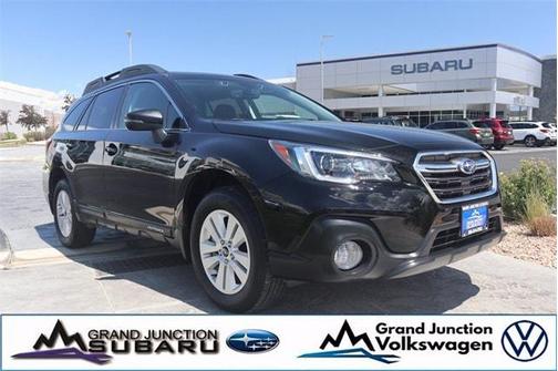 Crystal Black Silica 2019 Subaru Outback 2.5i Premium