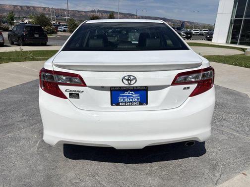 2014 Toyota Camry SE