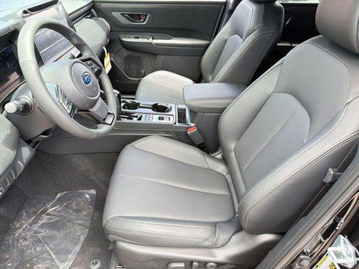 Crystal Black Silica 2026 Subaru Outback Limited