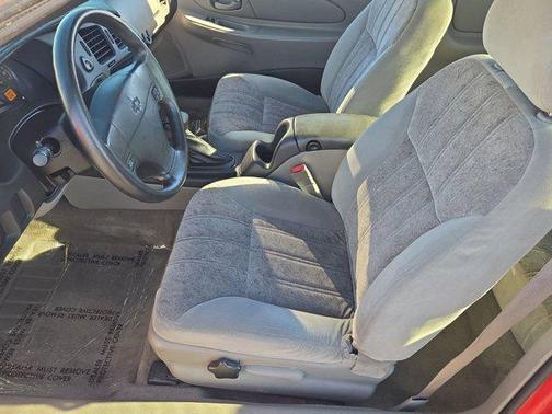 2004 Chevrolet Monte Carlo LS