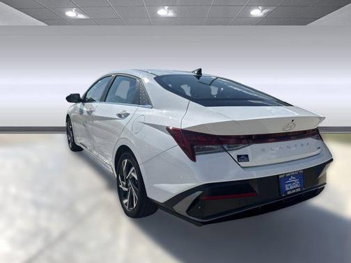 2025 Hyundai ELANTRA HEV Limited