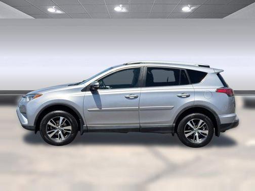 Silver Sky Metallic 2016 Toyota RAV4 XLE