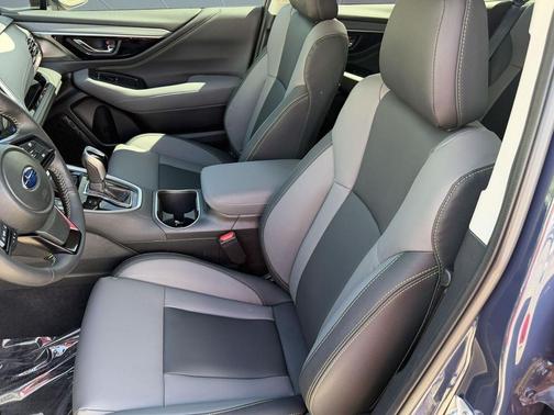 Cosmic Blue Pearl 2025 Subaru Outback Onyx Edition XT