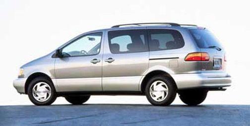 1999 Toyota Sienna LE