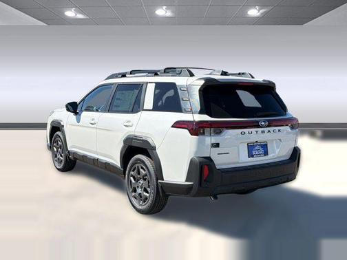 Crystal White Pearl 2026 Subaru Outback Premium