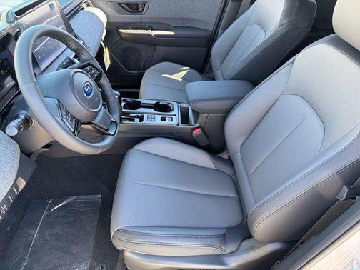 Crystal White Pearl 2026 Subaru Outback Premium