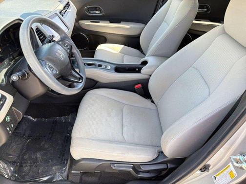 Lunar Silver Metallic 2020 Honda HR-V EX