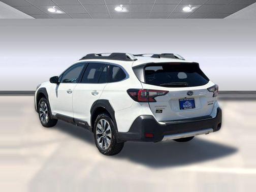 Crystal White Pearl 2024 Subaru Outback Touring XT