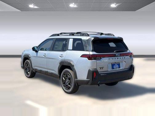 Ice Silver Metallic 2026 Subaru Outback Limited