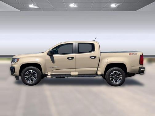 Sand Dune Metallic 2022 Chevrolet Colorado Z71