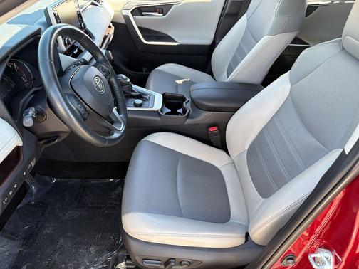 Ruby Flare Pearl 2021 Toyota RAV4 Limited