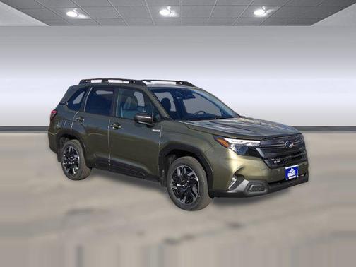 2025 Subaru Forester Hybrid Premium