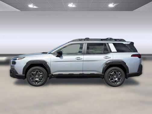 Ice Silver Metallic 2026 Subaru Outback Premium