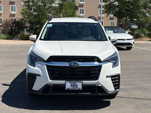 Crystal White Pearl 2025 Subaru Ascent Premium 7-Passenger