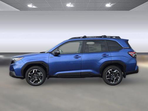 2025 Subaru Forester Hybrid Premium