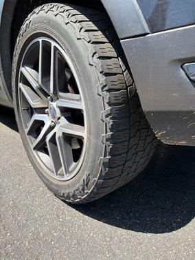 Shadow Black 2018 Ford Explorer sport