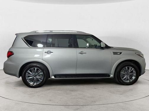Liquid Platinum 2022 INFINITI QX80 Luxe