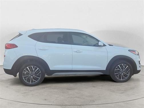 2021 Hyundai TUCSON SEL