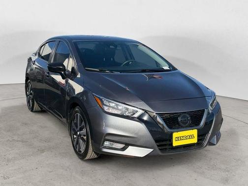 Gun Metallic 2021 Nissan Versa 1.6 SR