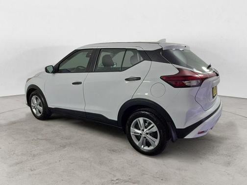 Fresh Powder 2024 Nissan Kicks S