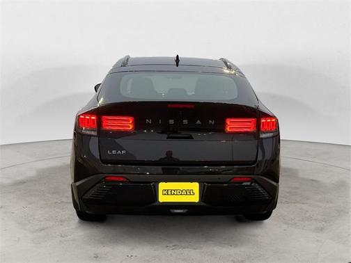 2026 Nissan Leaf PLAT+