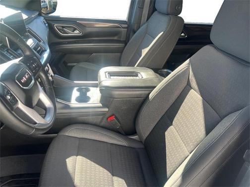 2023 GMC Yukon XL SLE