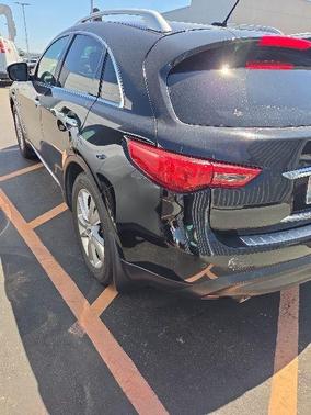 Black Obsidian 2014 INFINITI QX70 Base