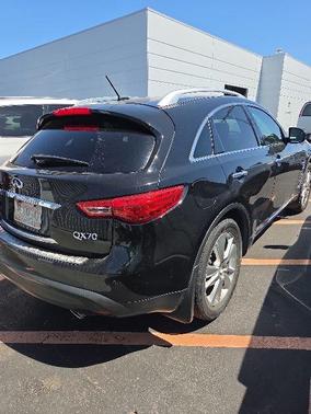 Black Obsidian 2014 INFINITI QX70 Base
