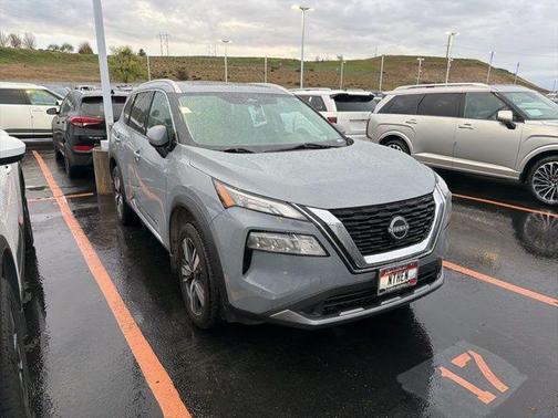 2023 Nissan Rogue SL