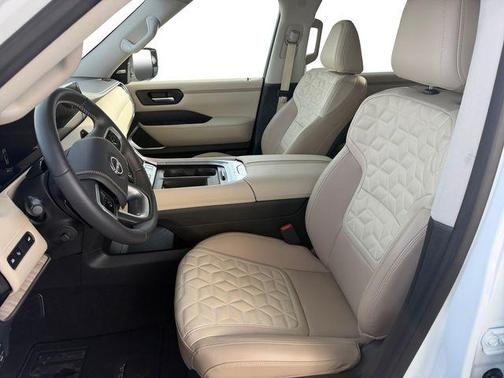 2025 Nissan Armada Platinum Reserve