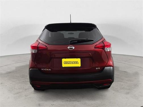 2019 Nissan Kicks SR
