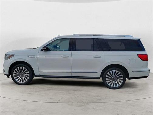2021 Lincoln Navigator L Reserve