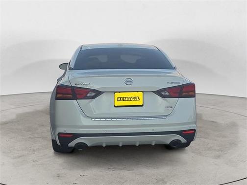 2021 Nissan Altima 2.5 Platinum