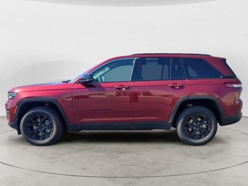 2024 Jeep Grand Cherokee Laredo
