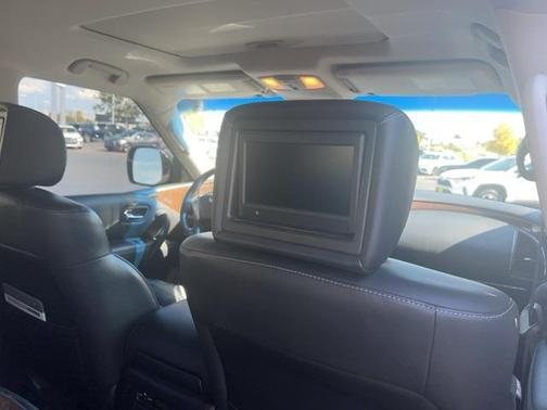 2015 INFINITI QX80 Base