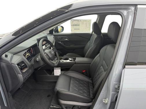 Boulder Gray Metallic 2026 Nissan Rogue Platinum