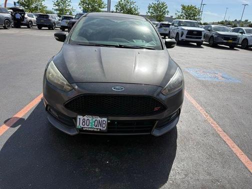 Magnetic 2015 Ford Focus ST Base