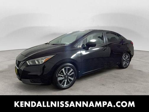 Black 2021 Nissan Versa 1.6 SV