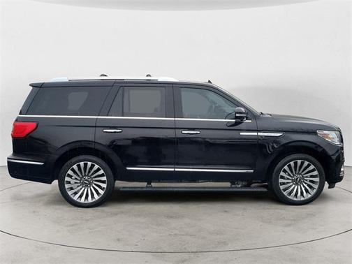 2019 Lincoln Navigator Reserve