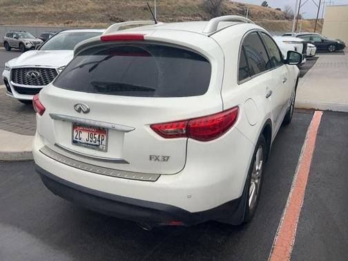 2013 INFINITI FX37 Base