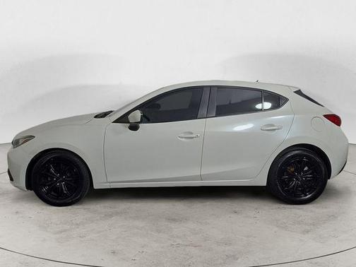 2015 Mazda Mazda3 i Sport